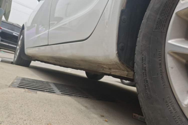 Used Geely Auto Vision 2018 1.5L Automatic Happiness Edition Left Side Sill