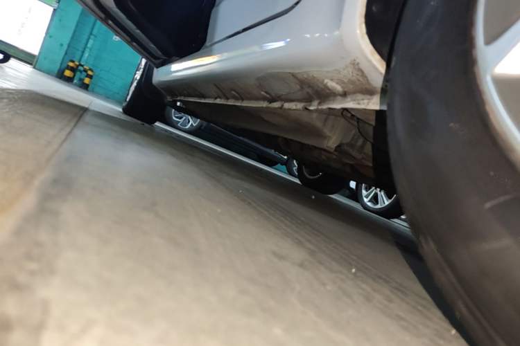 Used Geely Auto Vision 2018 1.5L Manual Happiness Edition Left Side Sill