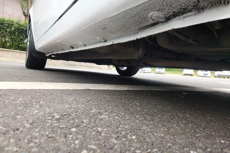 Used Geely Auto Vision 2018 1.5L Manual Happiness Edition Left Side Sill