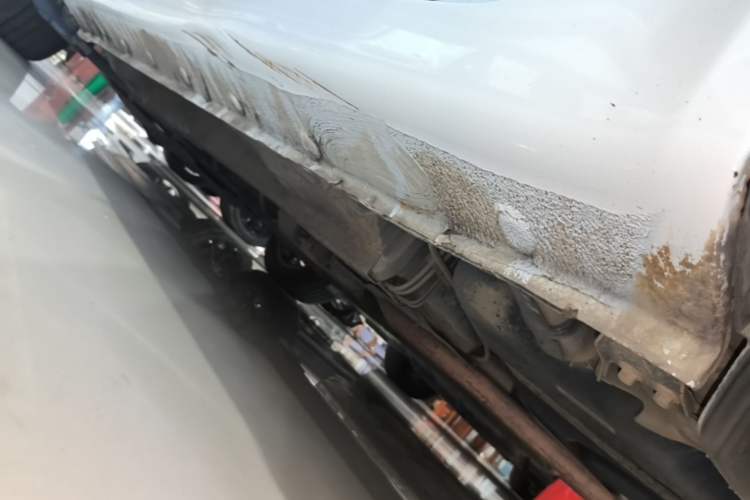 Used Geely Auto Vision 2018 1.5L Automatic Prestige Model Left Side Sill