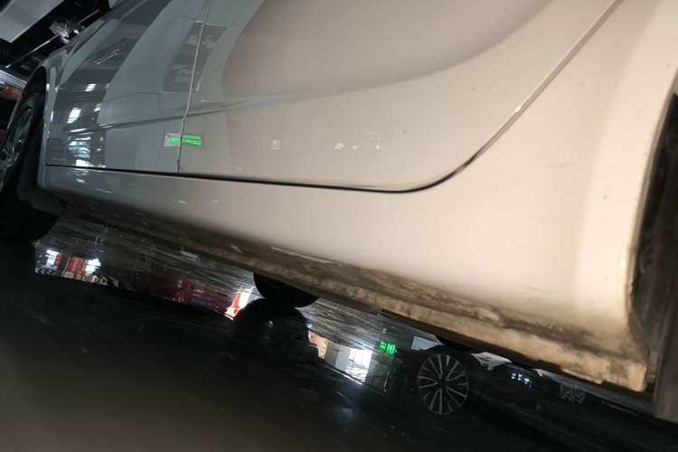 Used Geely Auto Vision 2018 1.5L Automatic Happiness Edition Left Side Sill