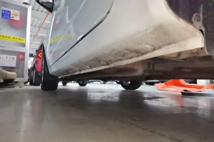 Used Geely Auto Vision 2018 1.5L Automatic Happiness Edition Left Side Sill