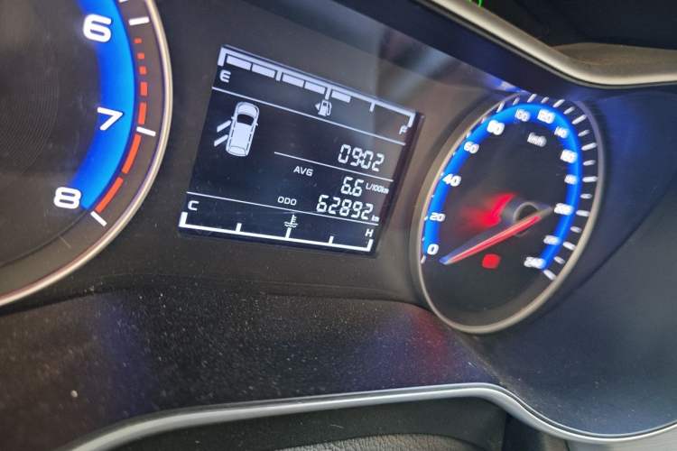 Used Geely Auto Vision 2018 1.5L Manual Happiness Edition Odometer Close Up