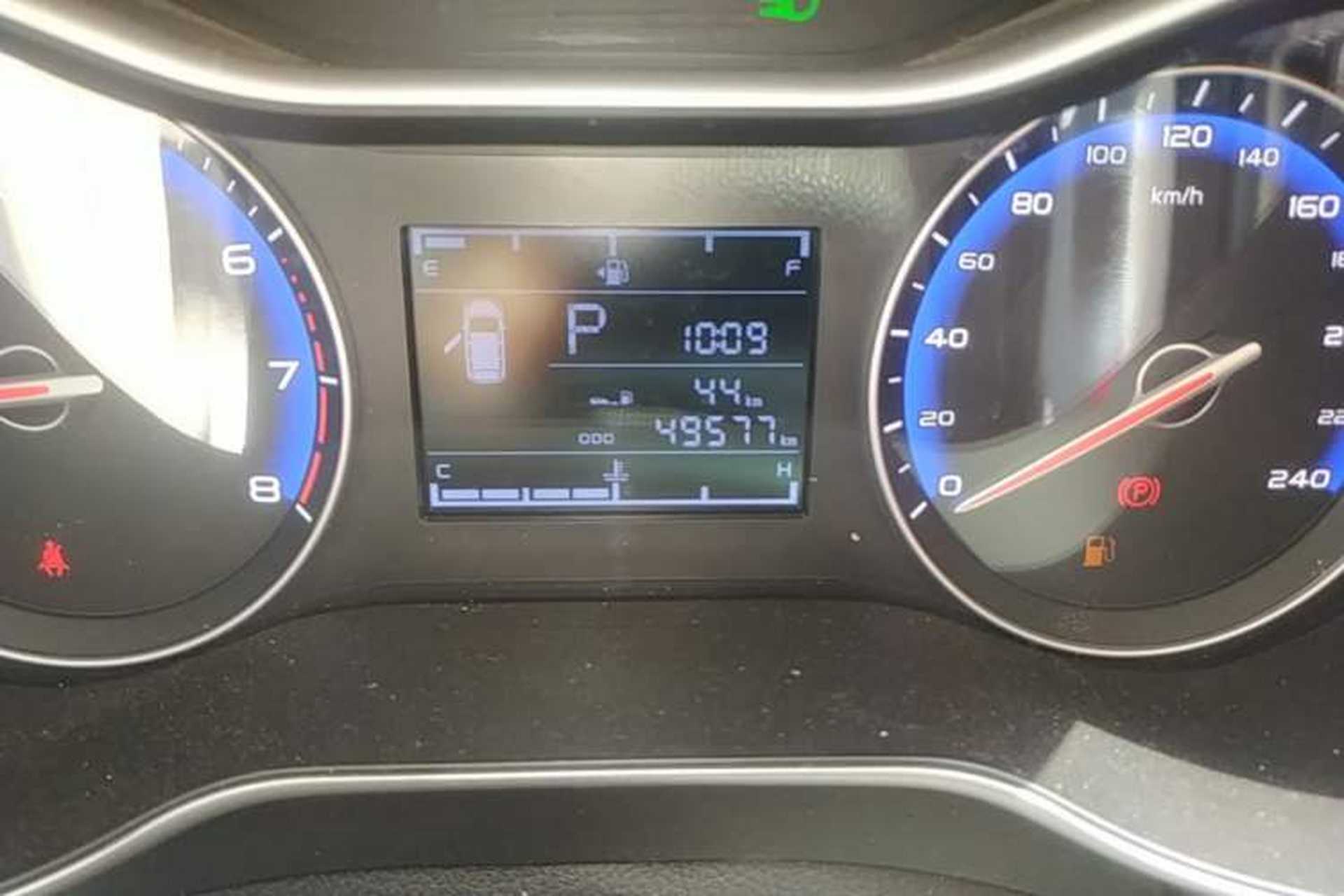Used Geely Auto Vision 2018 1.5L Automatic Happiness Edition Odometer Close Up