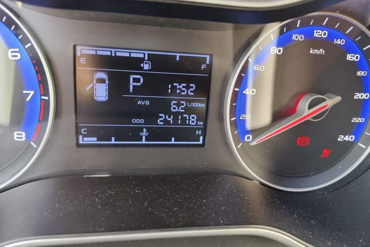 Used Geely Auto Vision 2018 1.5L Automatic Happiness Edition Odometer Close Up