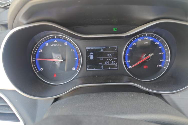 Used Geely Auto Vision 2018 1.5L Manual Happiness Edition Odometer Close Up