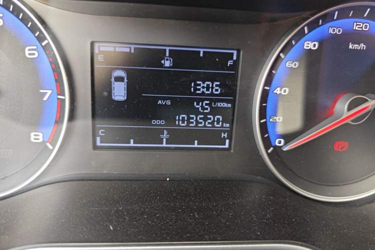Used Geely Auto Vision 2018 1.5L Manual Happiness Edition Odometer Close Up