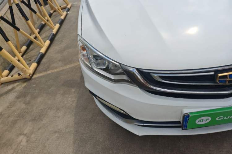 Used Geely Auto Vision 2018 1.5L Manual Happiness Edition Right Front Headlight