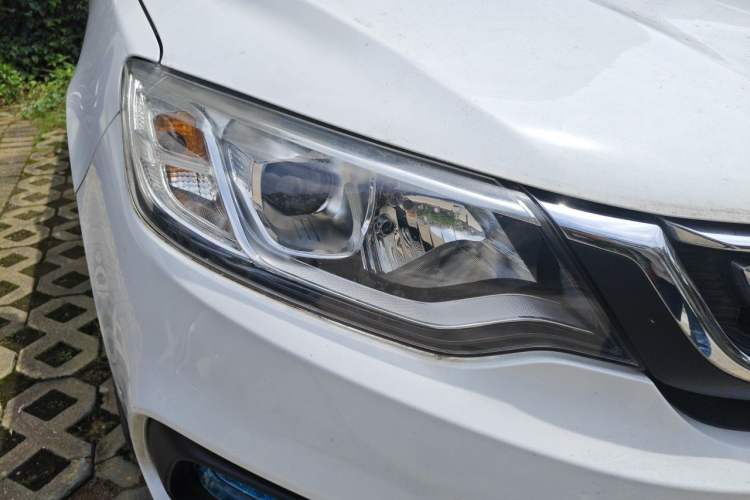 Used Geely Auto Vision 2018 1.5L Manual Happiness Edition Right Front Headlight