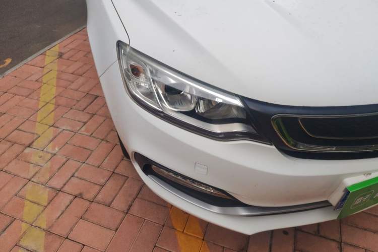 Used Geely Auto Vision 2018 1.5L Manual Happiness Edition Right Front Headlight