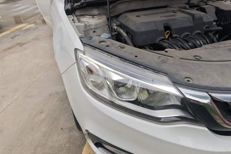 Used Geely Auto Vision 2018 1.5L Automatic Prestige Model Right Front Headlight