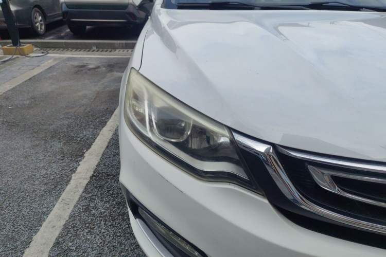 Used Geely Auto Vision 2018 1.5L Automatic Happiness Edition Right Front Headlight