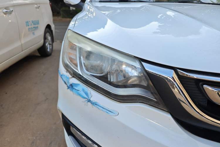Used Geely Auto Vision 2018 1.5L Automatic Happiness Edition Right Front Headlight