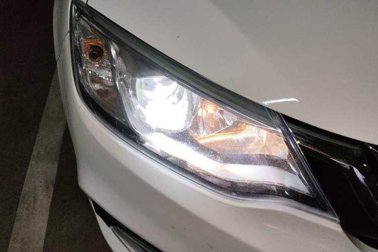 Used Geely Auto Vision 2018 1.5L Automatic Happiness Edition Right Front Headlight