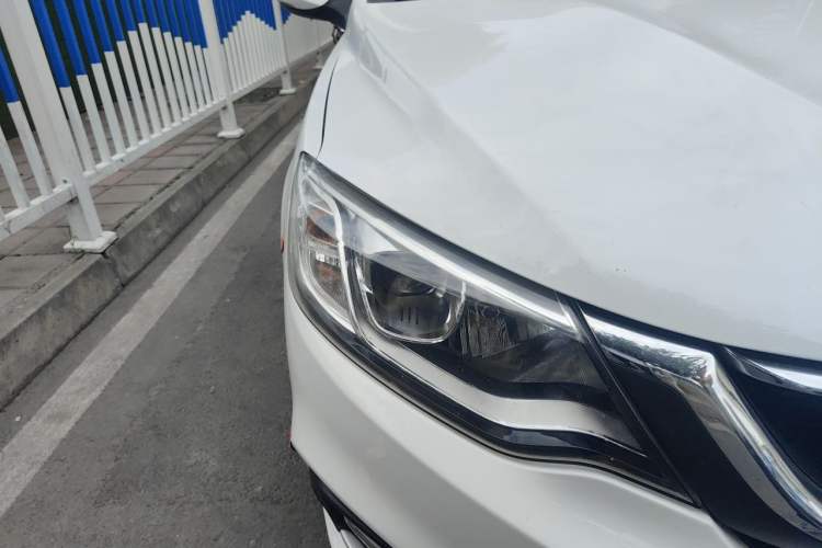 Used Geely Auto Vision 2018 1.5L Automatic Prestige Model Right Front Headlight
