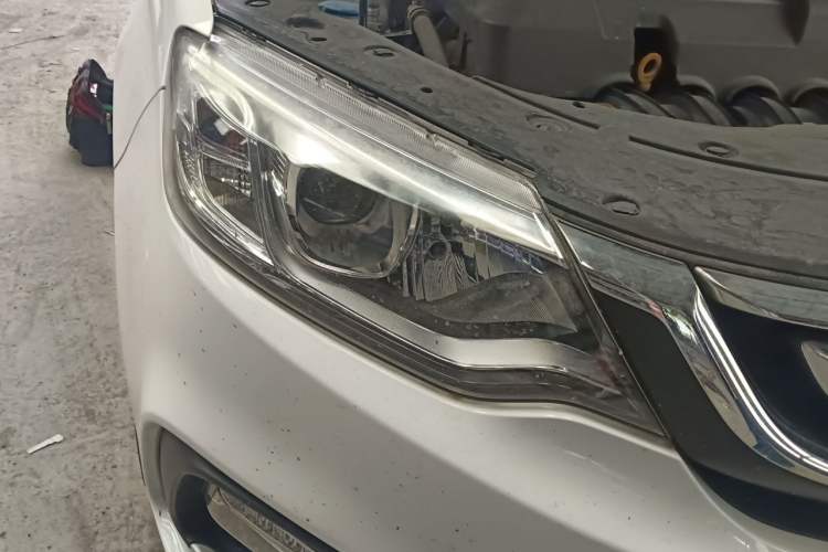 Used Geely Auto Vision 2018 1.5L Automatic Happiness Edition Right Front Headlight