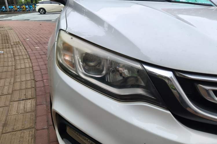 Used Geely Auto Vision 2018 1.5L Manual Happiness Edition Right Front Headlight