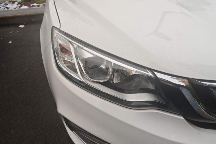 Used Geely Auto Vision 2018 1.5L Manual Happiness Edition Right Front Headlight