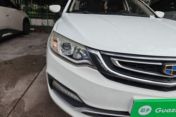 Used Geely Auto Vision 2018 1.5L Manual Happiness Edition Right Front Headlight