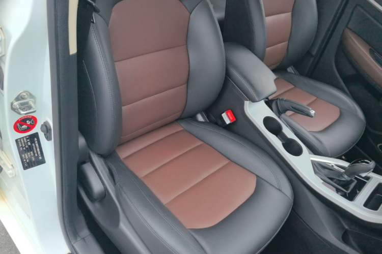 Used Geely Auto Vision 2018 1.5L Automatic Happiness Edition Right Front Seat