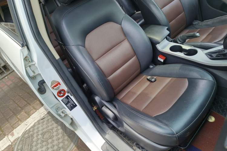 Used Geely Auto Vision 2018 1.5L Automatic Happiness Edition Right Front Seat