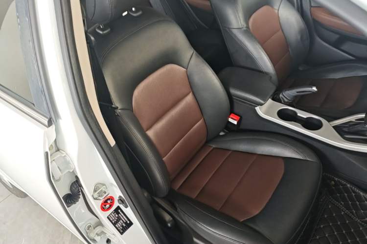 Used Geely Auto Vision 2018 1.5L Automatic Happiness Edition Right Front Seat