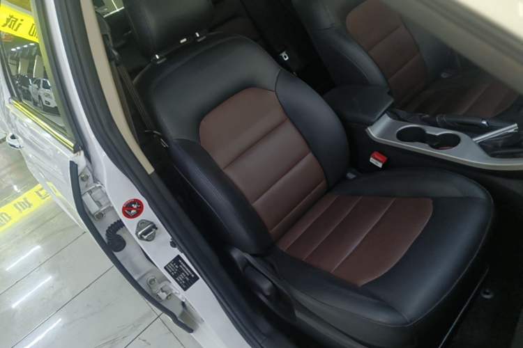 Used Geely Auto Vision 2018 1.5L Automatic Happiness Edition Right Front Seat