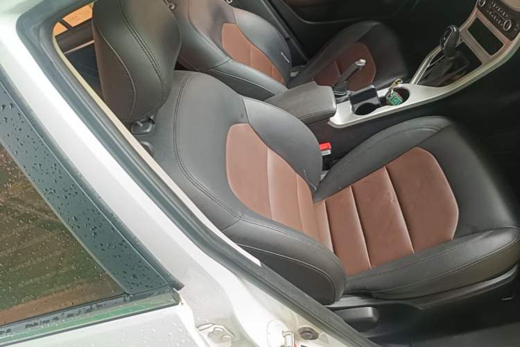 Used Geely Auto Vision 2018 1.5L Automatic Happiness Edition Right Front Seat