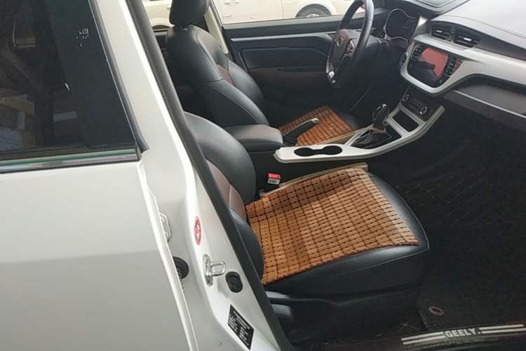 Used Geely Auto Vision 2018 1.5L Automatic Prestige Model Right Front Seat