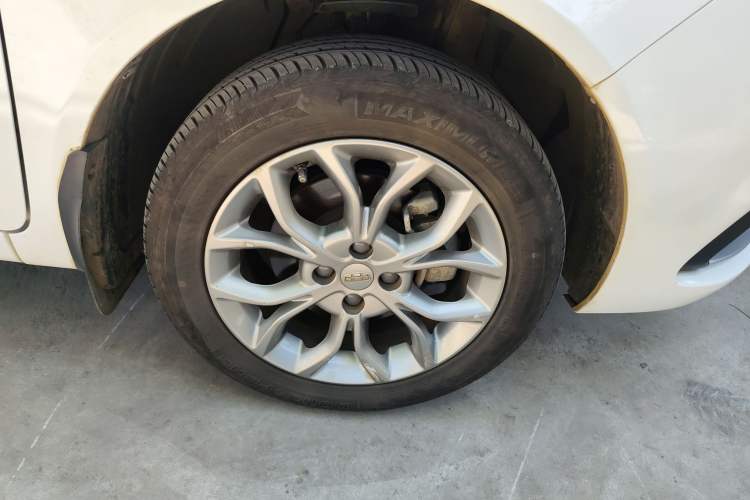 Used Geely Auto Vision 2018 1.5L Manual Happiness Edition Right Front Wheel Hub