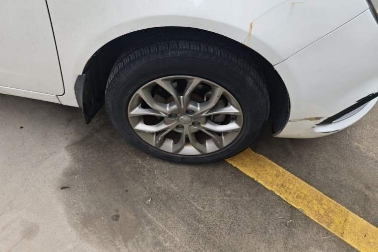 Used Geely Auto Vision 2018 1.5L Automatic Prestige Model Right Front Wheel Hub