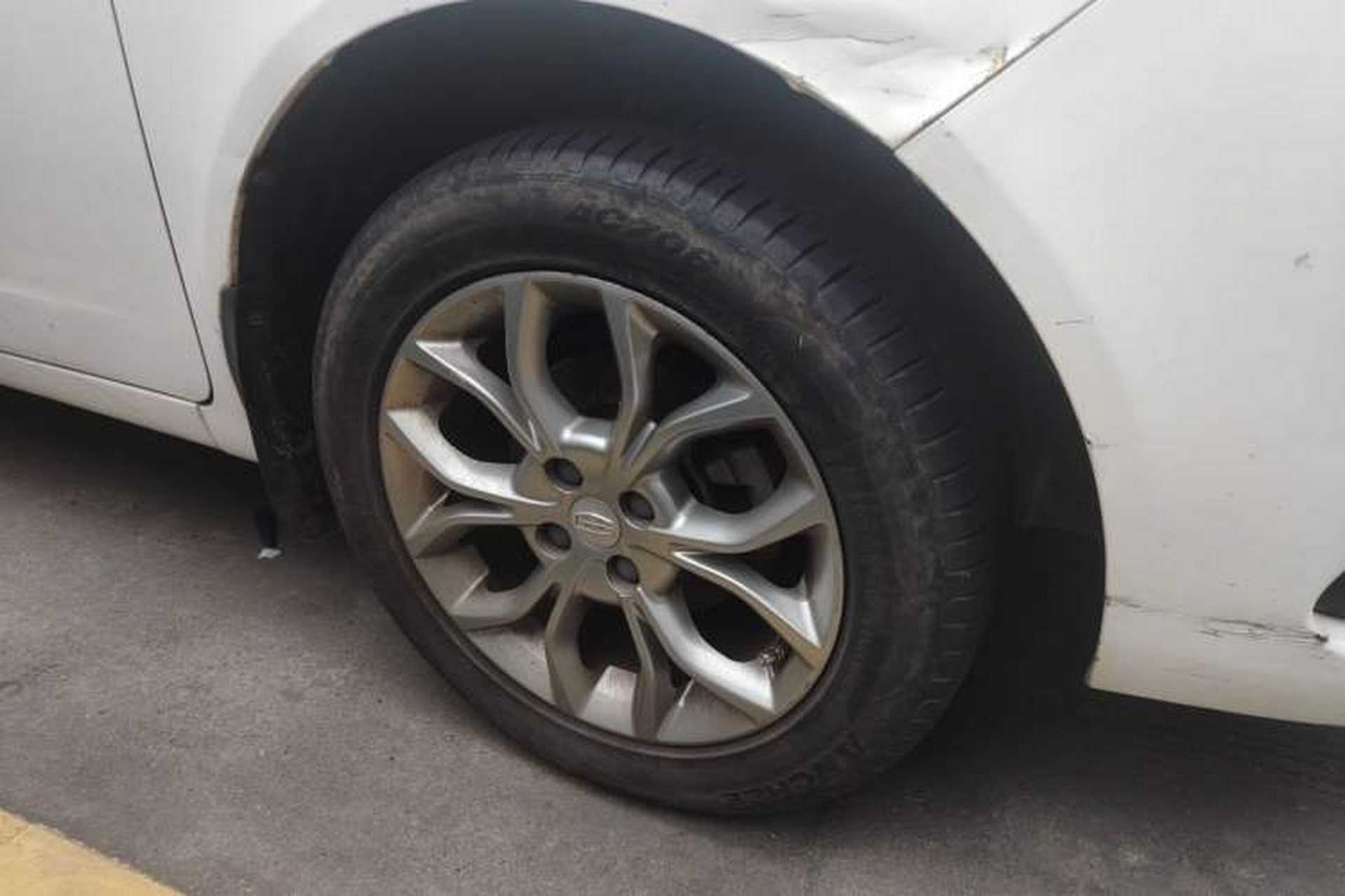 Used Geely Auto Vision 2018 1.5L Manual Happiness Edition Right Front Wheel Hub
