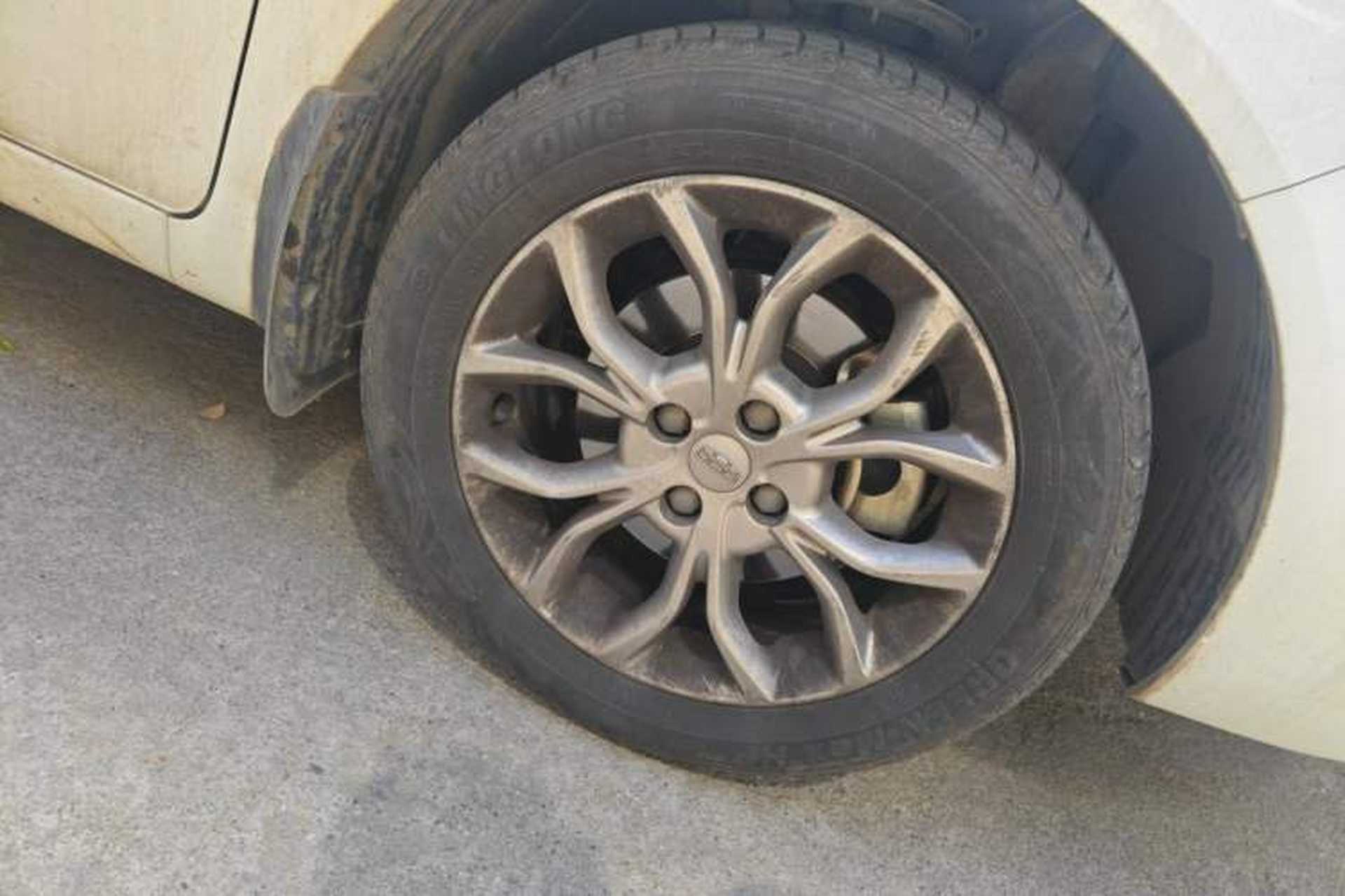 Used Geely Auto Vision 2018 1.5L Automatic Happiness Edition Right Front Wheel Hub