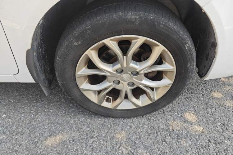 Used Geely Auto Vision 2018 1.5L Manual Happiness Edition Right Front Wheel Hub