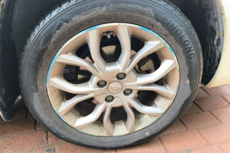 Used Geely Auto Vision 2018 1.5L Manual Happiness Edition Right Front Wheel Hub