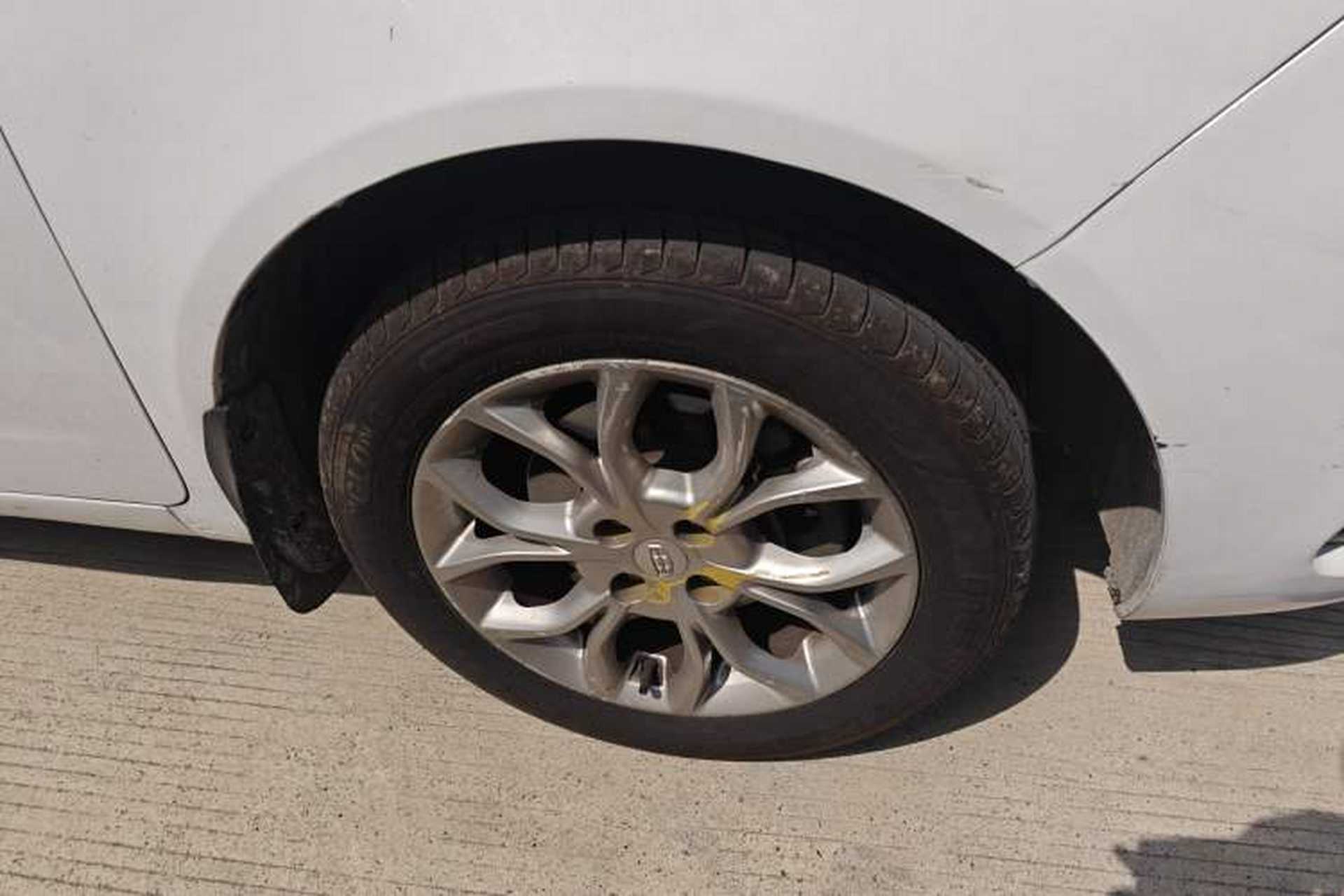 Used Geely Auto Vision 2018 1.5L Manual Happiness Edition Right Front Wheel Hub