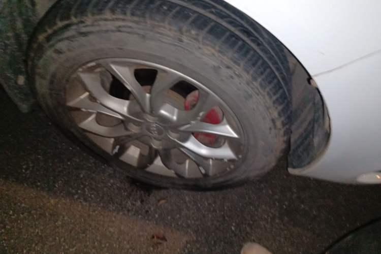 Used Geely Auto Vision 2018 1.5L Manual Happiness Edition Right Front Wheel Hub