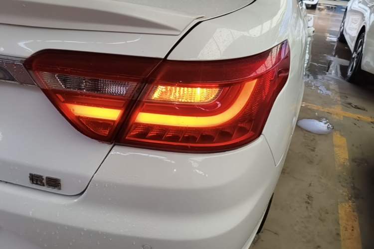 Used Geely Auto Vision 2018 1.5L Automatic Prestige Model Right Rear Taillight