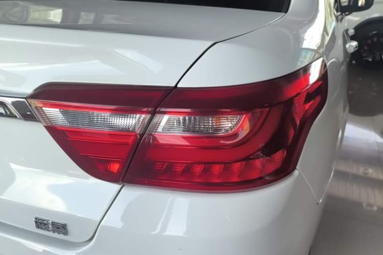Used Geely Auto Vision 2018 1.5L Automatic Prestige Model Right Rear Taillight