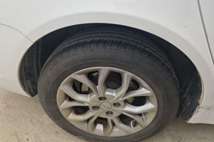 Used Geely Auto Vision 2018 1.5L Automatic Happiness Edition Right Rear Wheel Hub