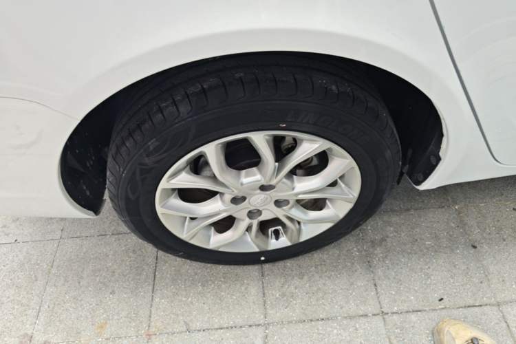 Used Geely Auto Vision 2018 1.5L Manual Happiness Edition Right Rear Wheel Hub
