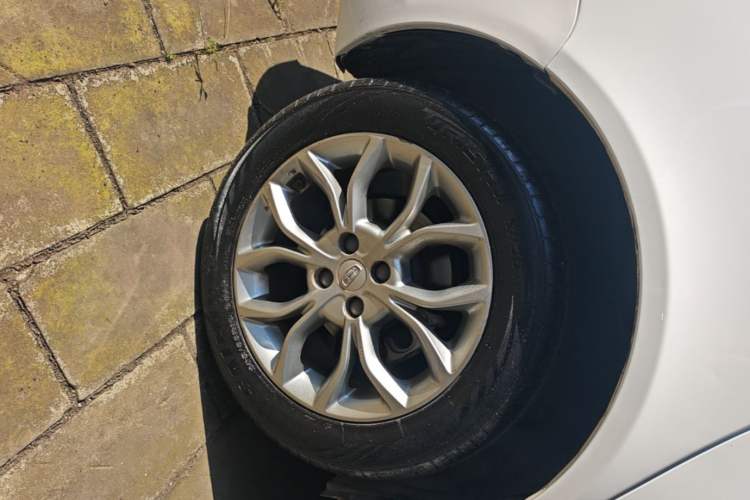 Used Geely Auto Vision 2018 1.5L Automatic Prestige Model Right Rear Wheel Hub