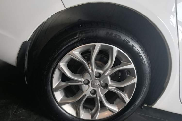Used Geely Auto Vision 2018 1.5L Manual Happiness Edition Right Rear Wheel Hub