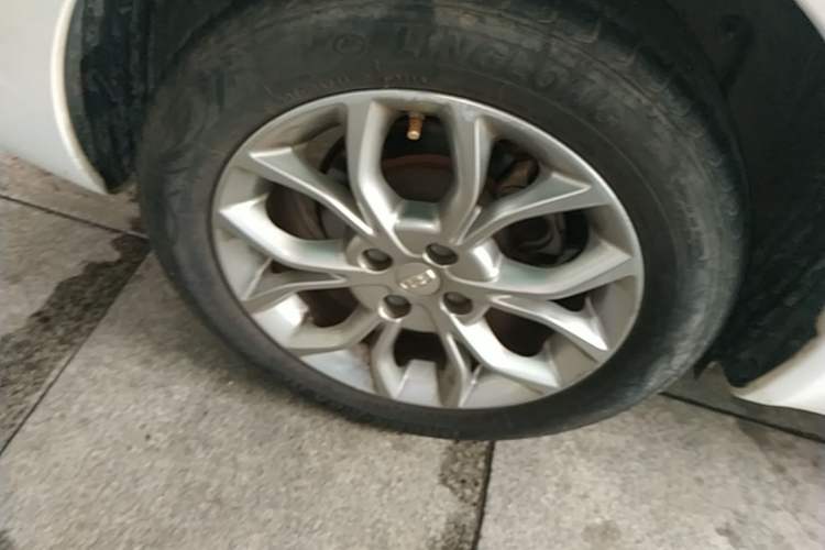 Used Geely Auto Vision 2018 1.5L Automatic Prestige Model Right Rear Wheel Hub