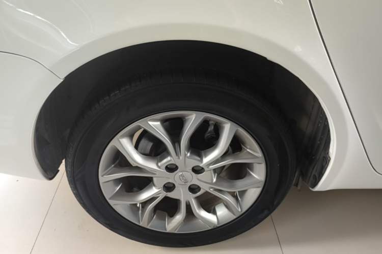 Used Geely Auto Vision 2018 1.5L Automatic Prestige Model Right Rear Wheel Hub