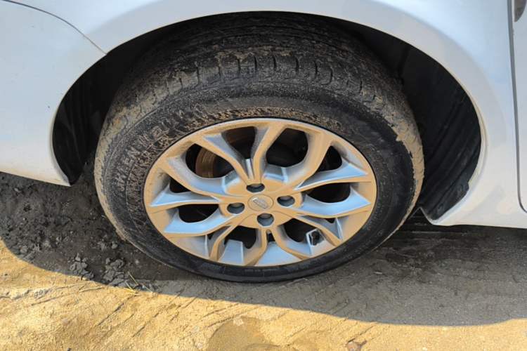 Used Geely Auto Vision 2018 1.5L Manual Happiness Edition Right Rear Wheel Hub