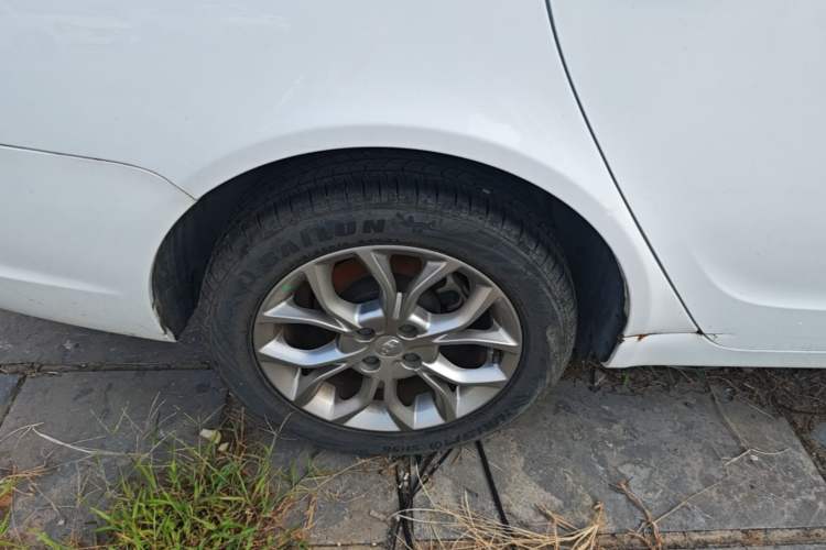 Used Geely Auto Vision 2018 1.5L Manual Happiness Edition Right Rear Wheel Hub