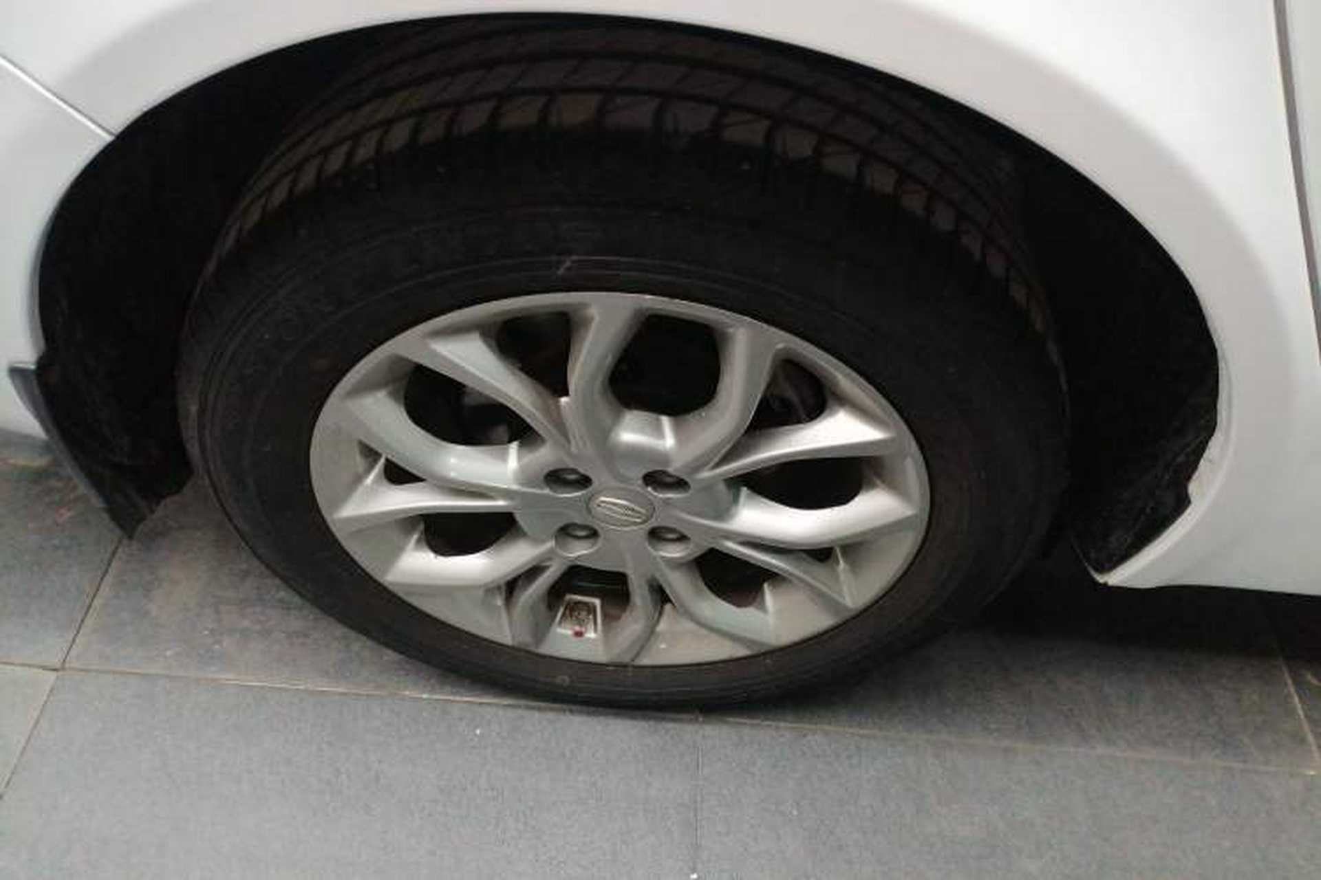 Used Geely Auto Vision 2018 1.5L Manual Happiness Edition Right Rear Wheel Hub
