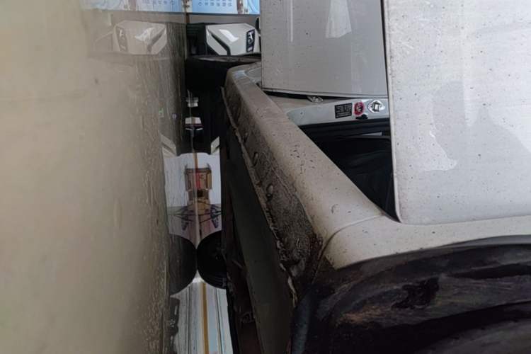 Used Geely Auto Vision 2018 1.5L Automatic Happiness Edition Right Side Sill