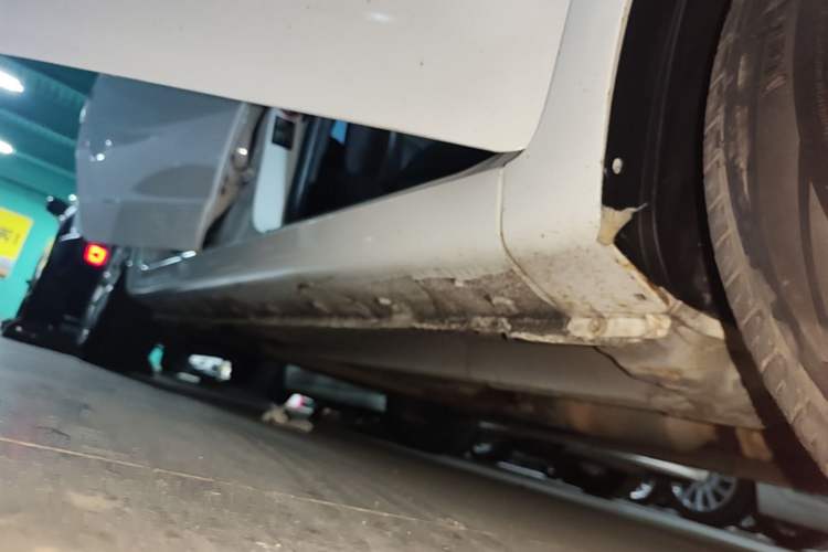 Used Geely Auto Vision 2018 1.5L Manual Happiness Edition Right Side Sill